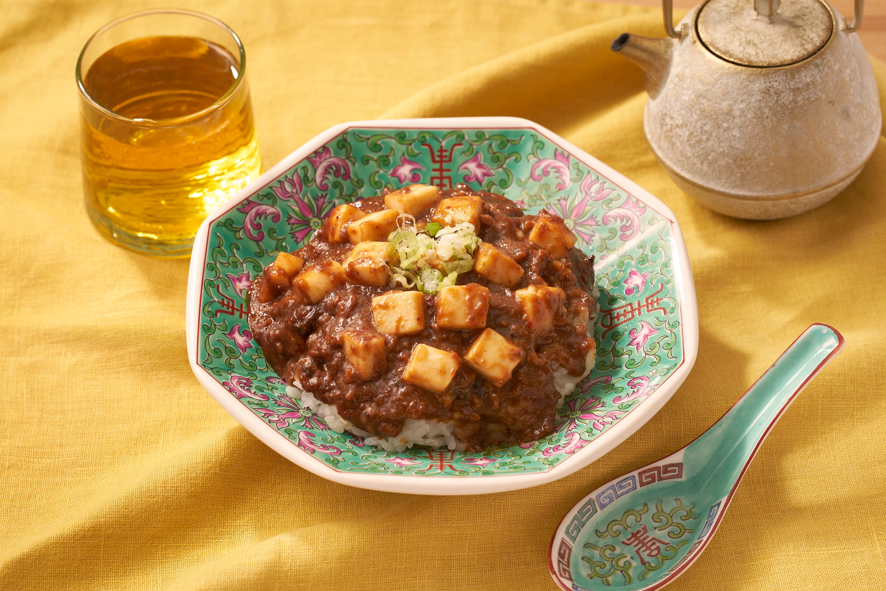 冷凍 完全メシ DELI 四川風麻婆丼 - Image 3