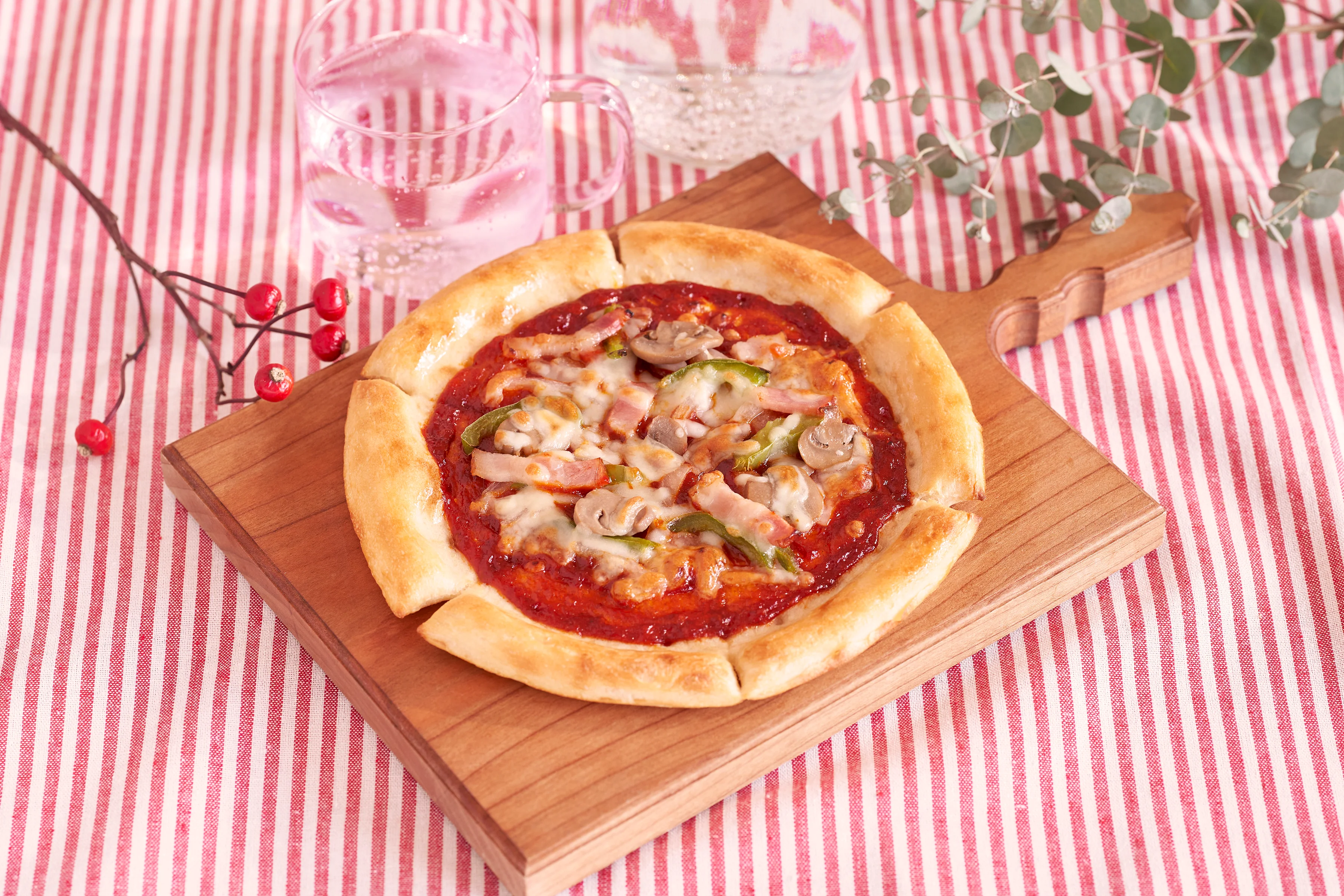 冷凍 完全メシ DELI ナポリ風ベーコン入りミックスピザ - Image 3